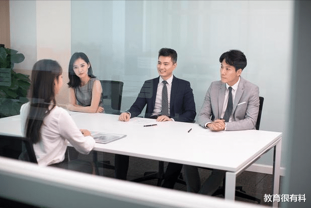 事业单位|事业单位不得限制毕业院校后，网友们“沸腾”了，提出更多建议