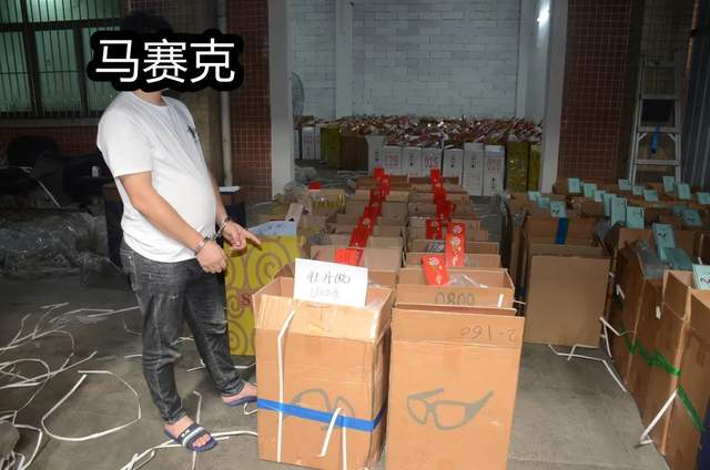 24572条假烟偷运到塘厦！