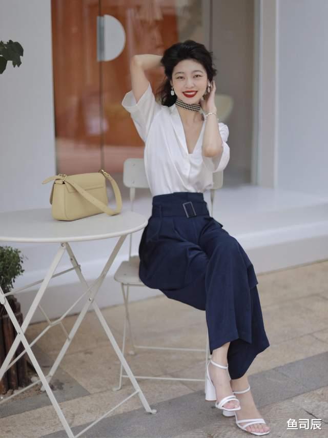 鱼司辰|复古港风穿搭怎么配?这些小技巧赶紧收藏起来,让你变得更加洋气