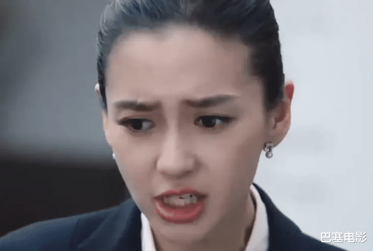 刘涛|“女精英”别硬演，有人走路带风好霸道，有人腻出一身的油