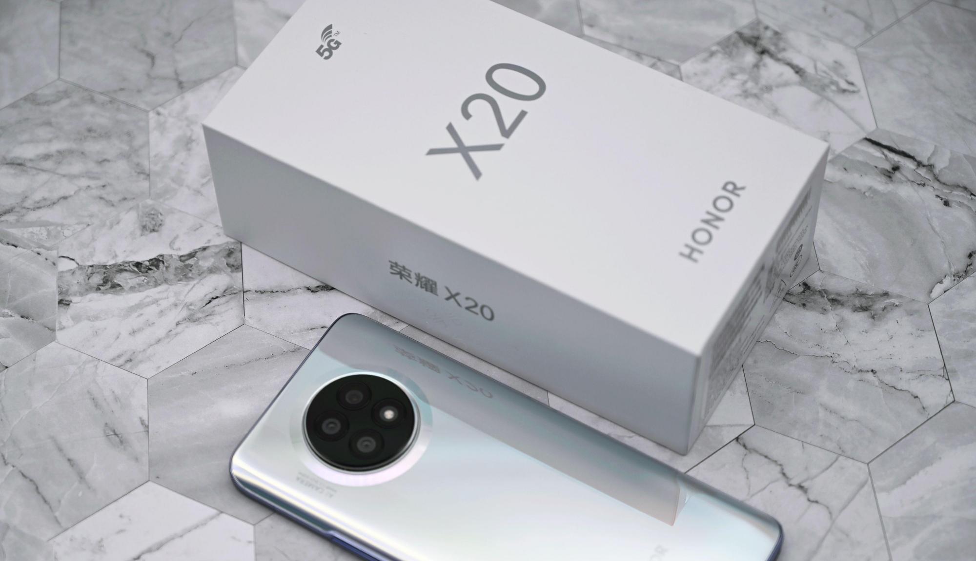 华为荣耀|荣耀真香千元机，120Hz屏+66W快充+64MP三摄，为何却不受待见？