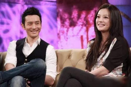 赵薇|赵薇超话被封禁，综艺、影视剧全网下架，黄晓明删除与赵薇的信息