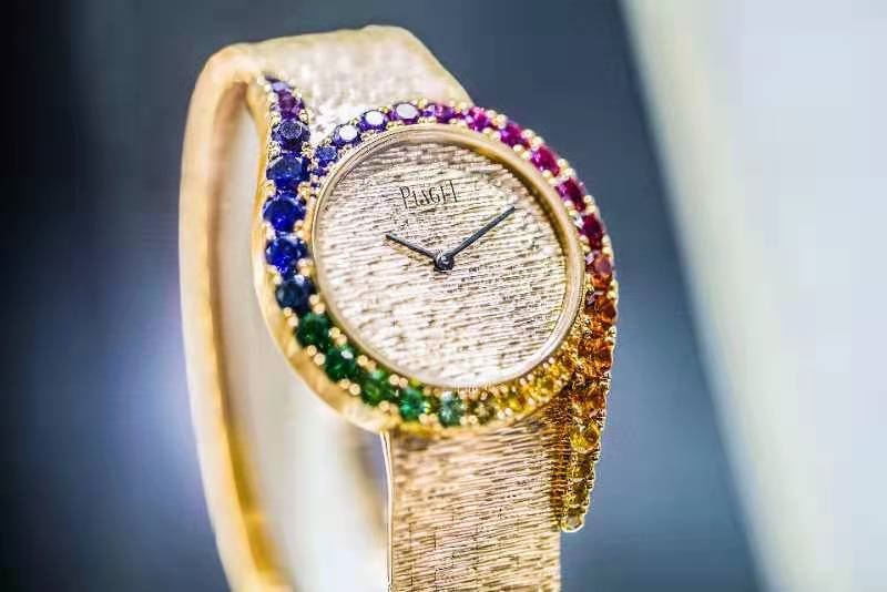 时尚新潮人 上海港汇恒隆打造魔幻舞台联袂太阳马戏创排《X秀》