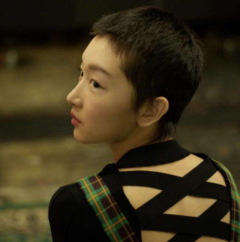 寸头|躲过了王菲的寸头，逃过了周冬雨的寸头，却被热巴的寸头迷住