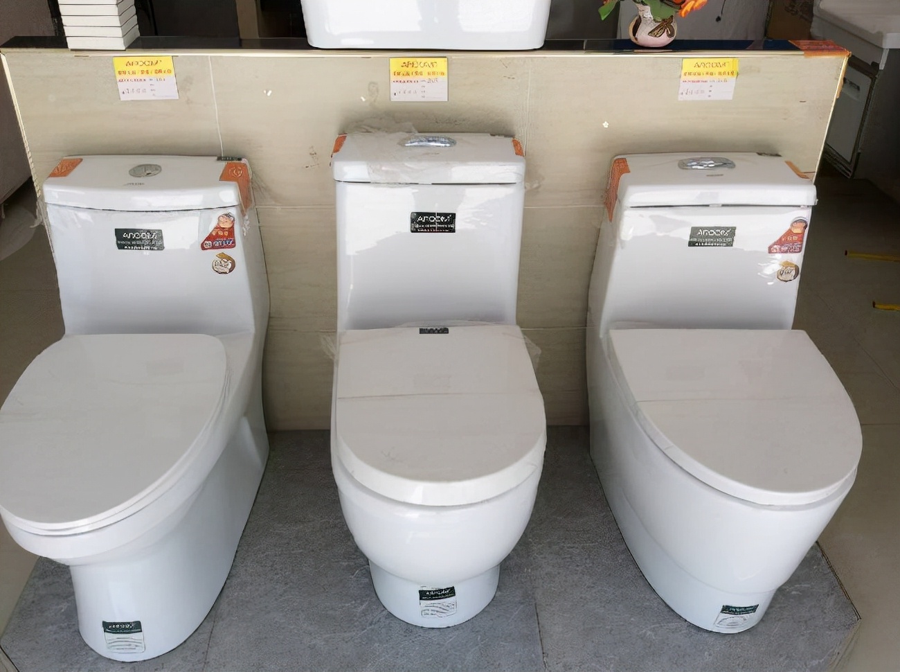 |老师傅教你如何挑选马桶，牢记选购技巧，帮你轻松省下不少钱