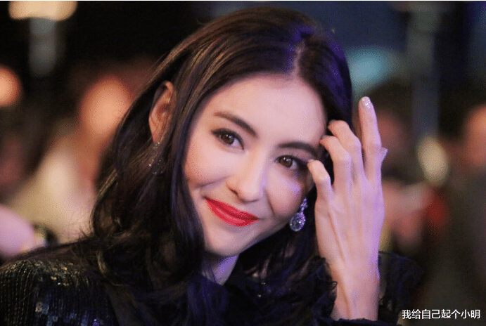 何晴|记者问张柏芝：有可能和谢霆锋复合吗？张柏芝的回答显端倪