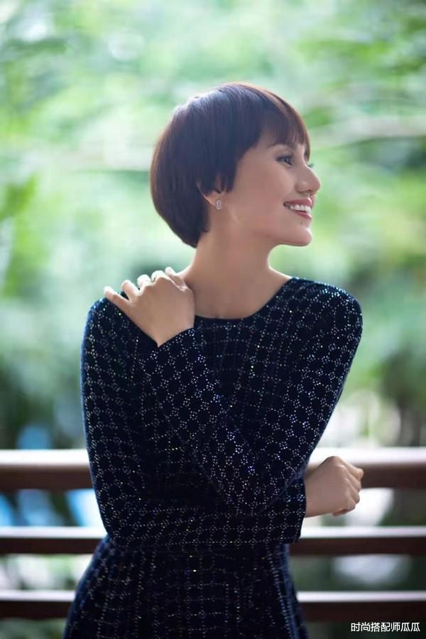 发型|?50岁左右的女人，过年别再烫“大妈卷”！试试这3款发型，特好看