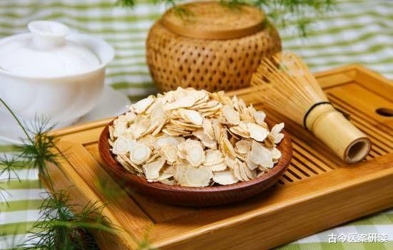 医生|吃一口等于5斤木耳，医生：血脂高的人敞开吃，血管或可“一通到底”