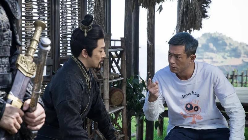 奶球妈咪聊|原班人马出演,《寻秦记》结局埋下的伏笔,时隔20年终于要揭晓了