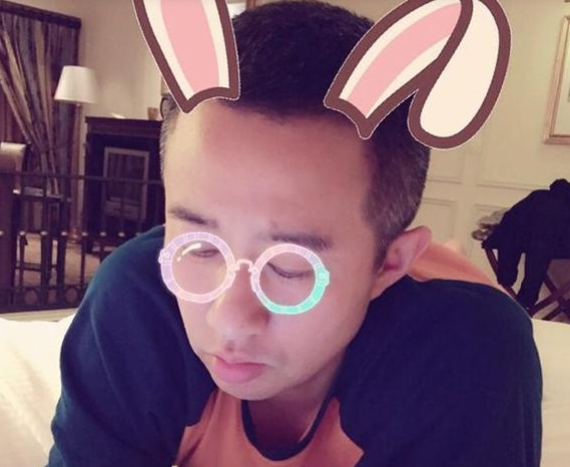 十万个家居为什么|晒晒郭晨东生活中的家，特别喜欢欧式装修，还怕冷在客厅做了壁炉
