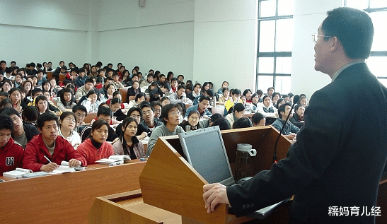 大学生|00后留学生火了！凭借“教科书”般的面试征服众人，获董明珠夸赞
