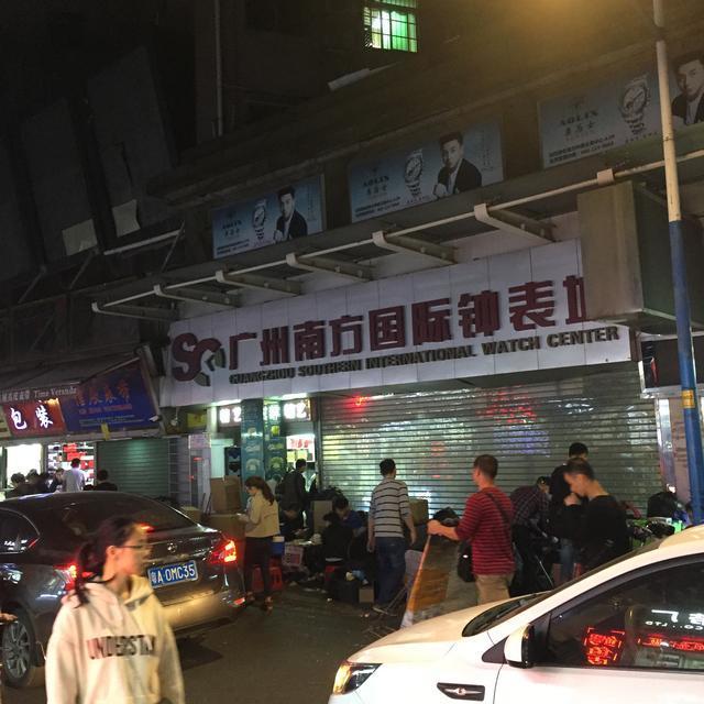 离开眼泪就掉下来 瑞士没想到还在疯狂溢价却被我国造出，物美价廉做工精湛完全不虚