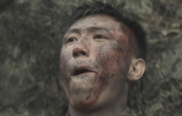 黄景瑜|同样演军人哭戏，黄景瑜、肖战、张译、王宝强放一起，差别出来了