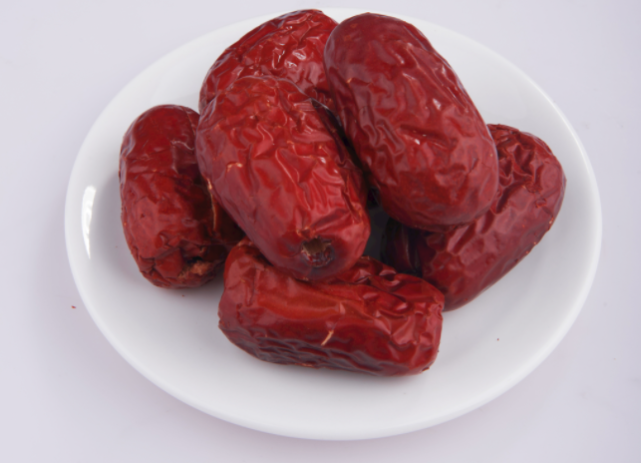 衰老|常吃红枣可以补血？妇科主任：真正补血的是这3物，没事敞开吃