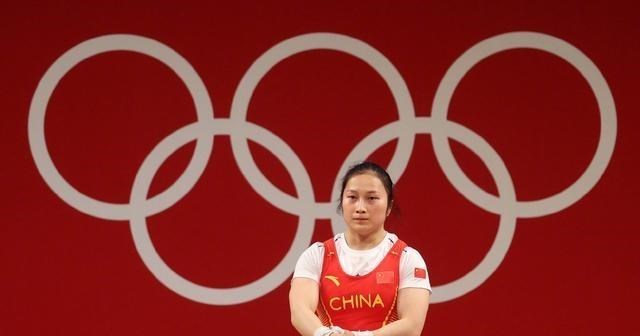 文竹妈妈怎么说|她本是举重奥运冠军的实力，却被教练莫名其妙调整遗憾错失金牌！