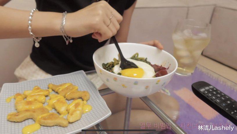 菜谱 连续4年获“最想拥有的名品身材”，雪炫瘦身食谱不用挨饿就能瘦