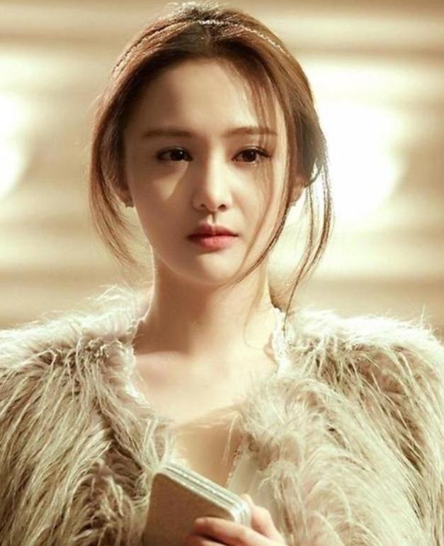 姐姐|张恒为何执意毁人前途？央视点名反“泄露天机”，都误会郑爽了？