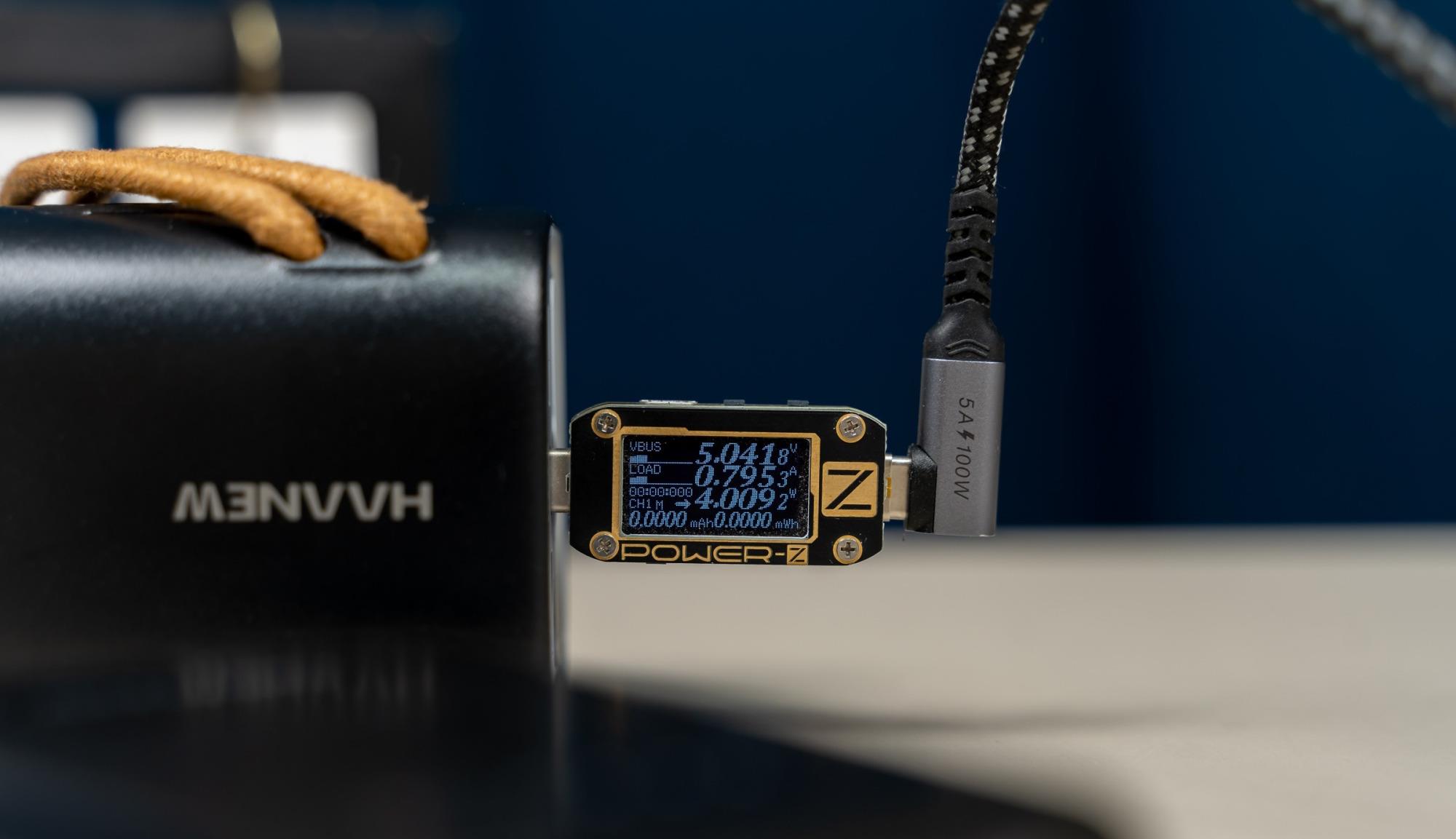 赵月看花花|超级便携，AC交流电随行、哈能户外便携100W移动应急电源 评测