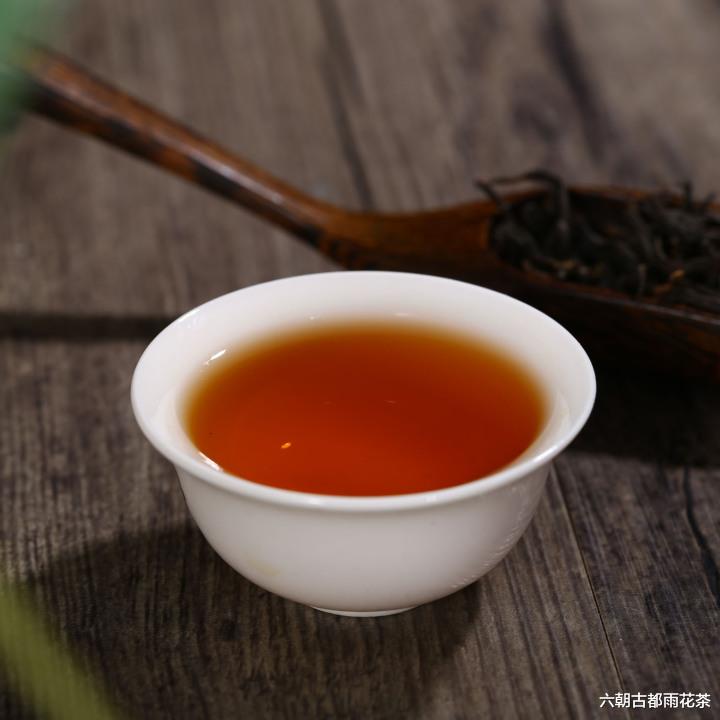 茶叶|一张纸帮你判断茶中是否含有香精？