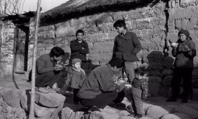 剧毒农药馒头为何会进入食物内?1978年天津一家五口中毒身亡案
