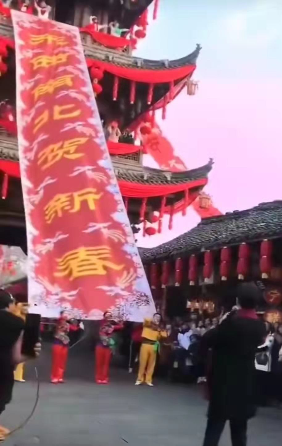 春晚|央视小春晚录制！当红流量偶像将现身，央视主持人管彤马跃挑大梁