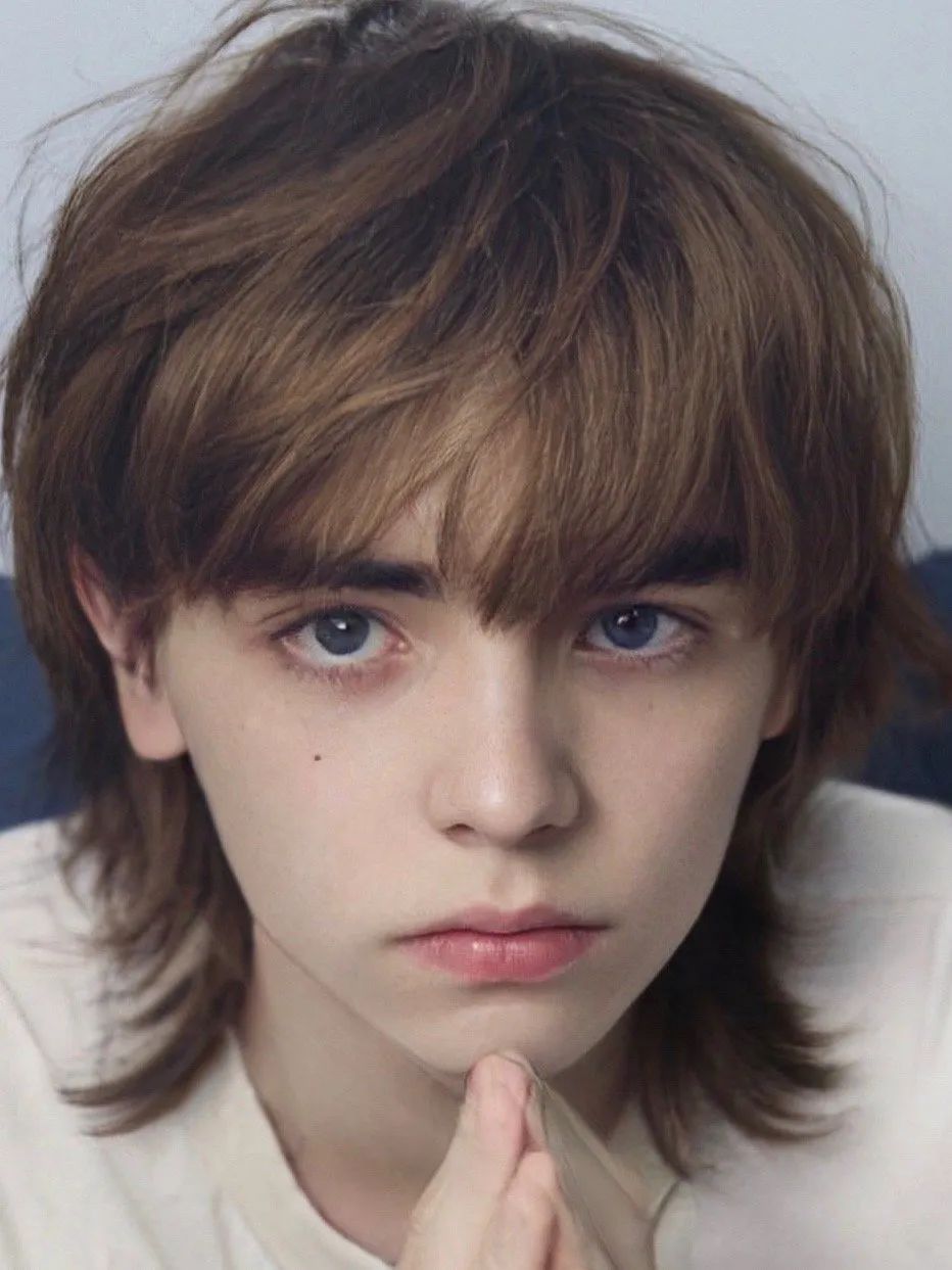 InsDaily|这位“中俄混血帅哥”火了!不仅长得帅还是清华顶级学霸,太强了