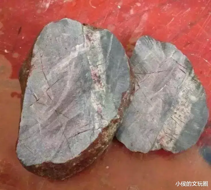 翡翠|这种石别看它长得丑，搞不好值几十几百万！