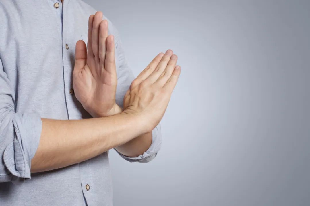 小柒育儿|心肝宝贝奖门人:熬夜后,身体会发生这个可怕变化!