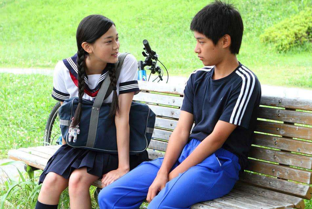 菁妈育儿|生孩子越早越好？低龄生娃危害比高龄产妇多，最佳生育年龄了解下