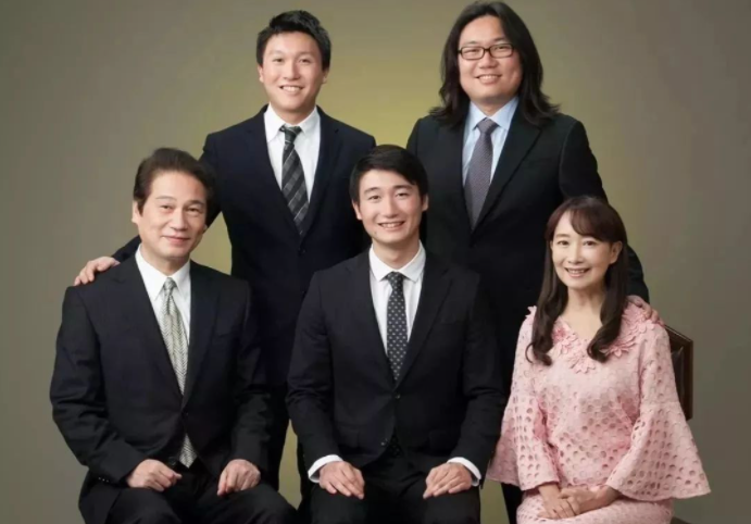 歪妈亲子故事|“动辄挨打”和“从不挨打”的孩子,长大后有何不同?人生有差距