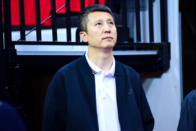 教练|球迷心声即正义！这个48号有点损，老叔申诉成功禁赛减免2场？