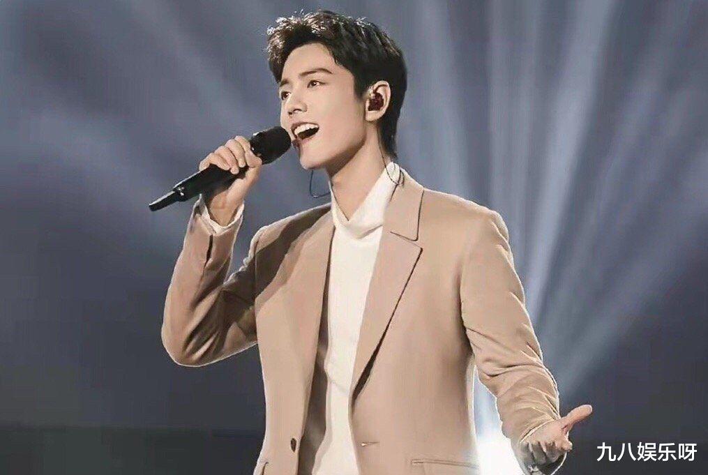 肖战|肖战荣获“华语金曲榜”超话冠军，五大奖项提名，全开麦贯彻到底