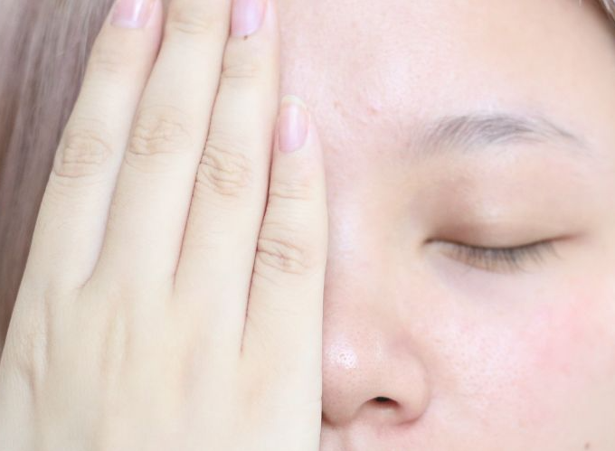 科学护肤保养干货|为什么你的手不怎么保养,却比你精心保养的脸蛋,还要好看白嫩?