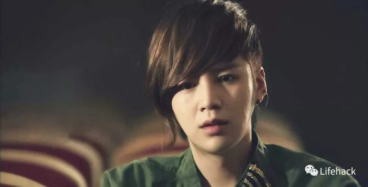 张根硕|张根硕未P生图曝光！暴瘦30斤重回颜值巅峰，网友直呼爷青回