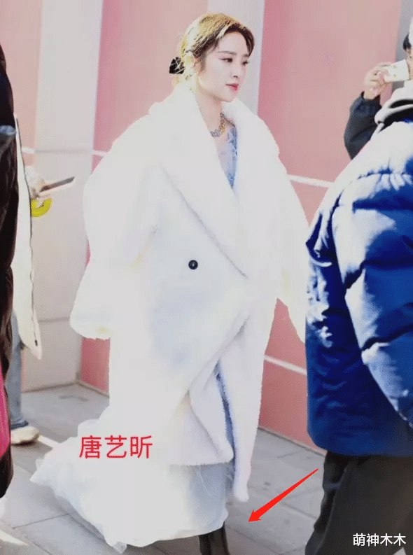 明星|超20位明星现身录制文联春晚，流量和当红小花齐聚，路透照片曝光