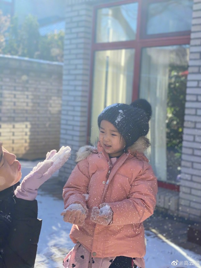 高云翔|高云翔正式复出回归舞台，改名“高晟晖”重新出发，近照曝光依旧帅气