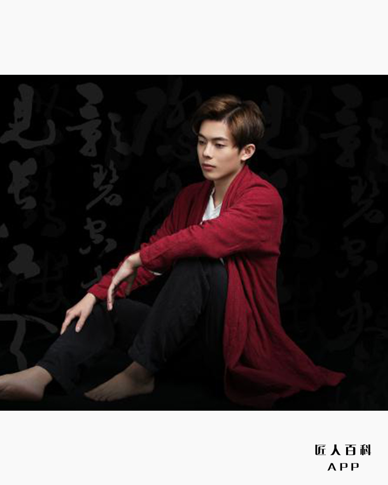 雕刻|雕刻指间皆是奇思妙想---记中国工艺美术雕刻师谢建伟