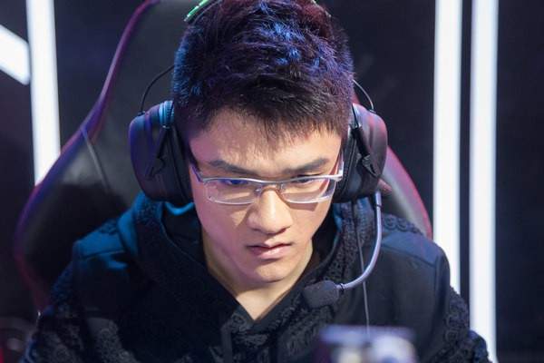 若风|LOLM：若风成功登顶国服榜一，老将不老重新绽放！