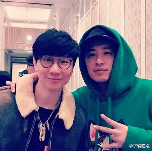 林俊杰|谢明浩继续举报林俊杰，称已在新加坡报警，却遭网友群嘲蹭热度