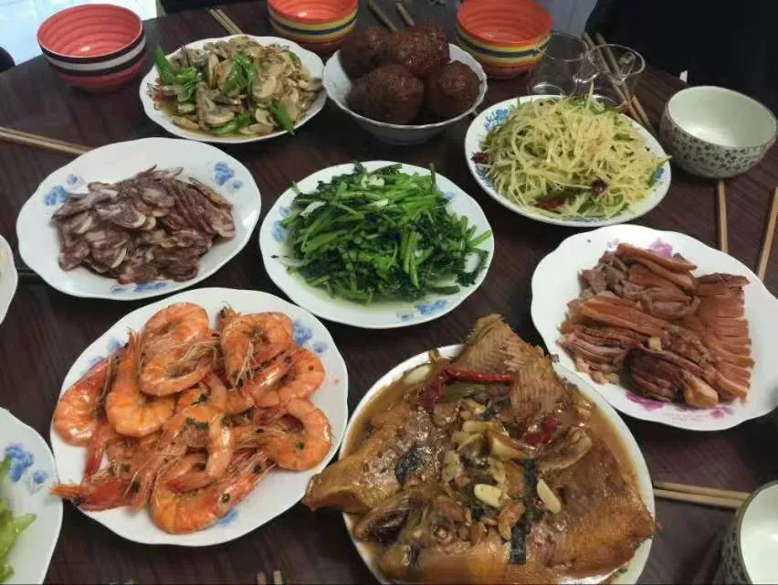 睡眠|晚餐7不碰，營養學家不碰，你也別碰，個個影響健康
