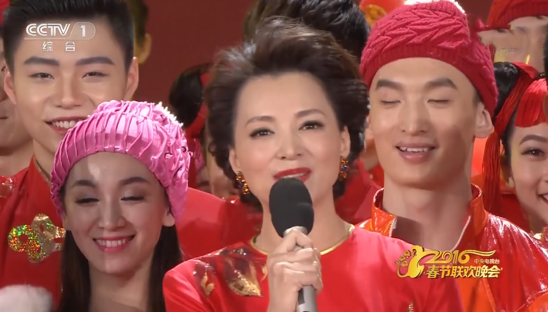 唐嫣|央视2022年春晚建组，恢复地方分会场模式，主持阵容选择受关注