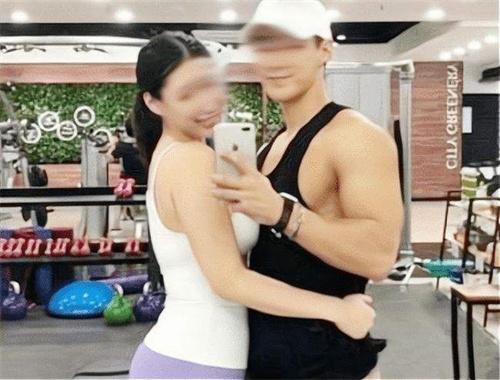 上海健身房勒索案:24岁健身教练恋上55岁富婆,却照片勒索10万元