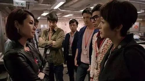 周家怡|“英皇一姐”周家怡：曾是佘诗曼的好闺蜜，却因“抢男人”决裂？