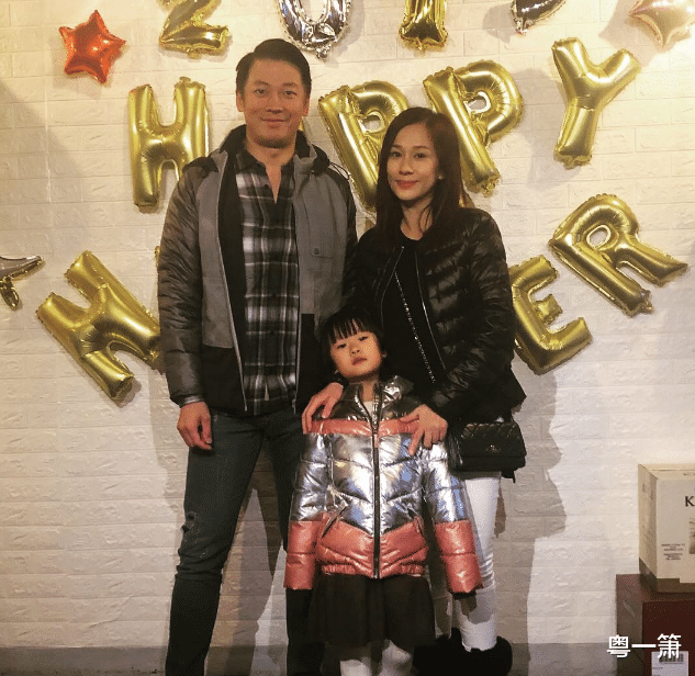 文颂娴|消失在娱乐圈快被遗忘了的亚视女星文颂娴，她才是真正的小家碧玉