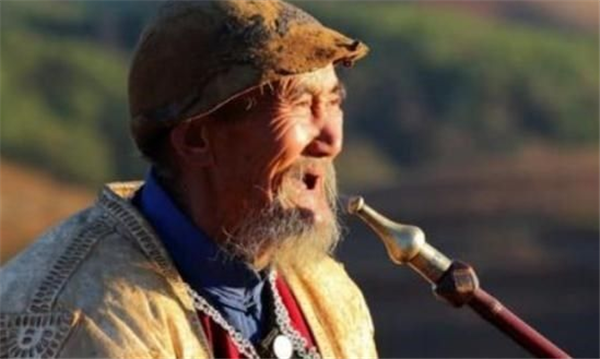 长寿|中国“长寿之王”龚来发：终身未娶寿至133岁，生前爱好很不健康