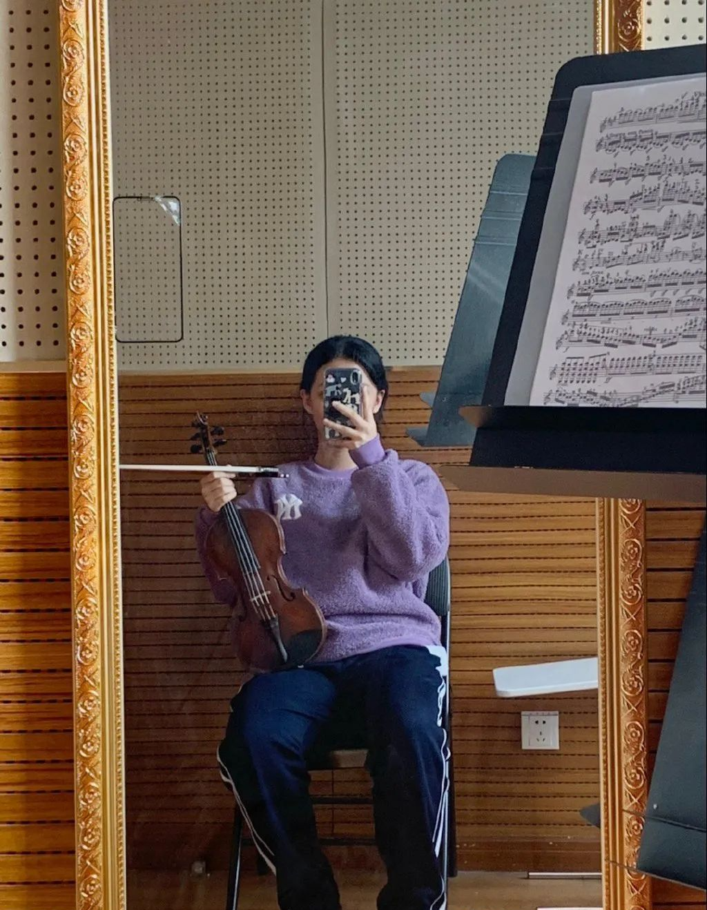 打call|15岁初中生一夜爆火，央视打Call！800万粉丝：内娱有救了？