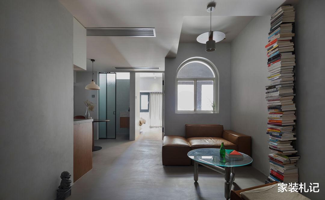 |坚持断舍离，46㎡不铺地板不铺砖，房子越住越顺心