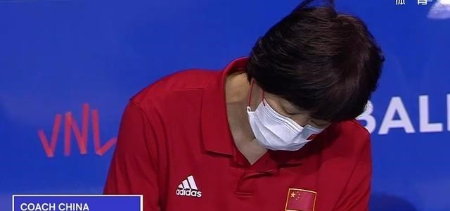 姚迪|1-4到13-4！中国女排打嗨，对手乱了：多次暂停和换人，姚迪发威