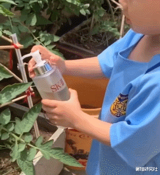 黄磊|黄磊吐槽3胎小儿子难带：再好脾气的父母，也有被孩子气炸的一天