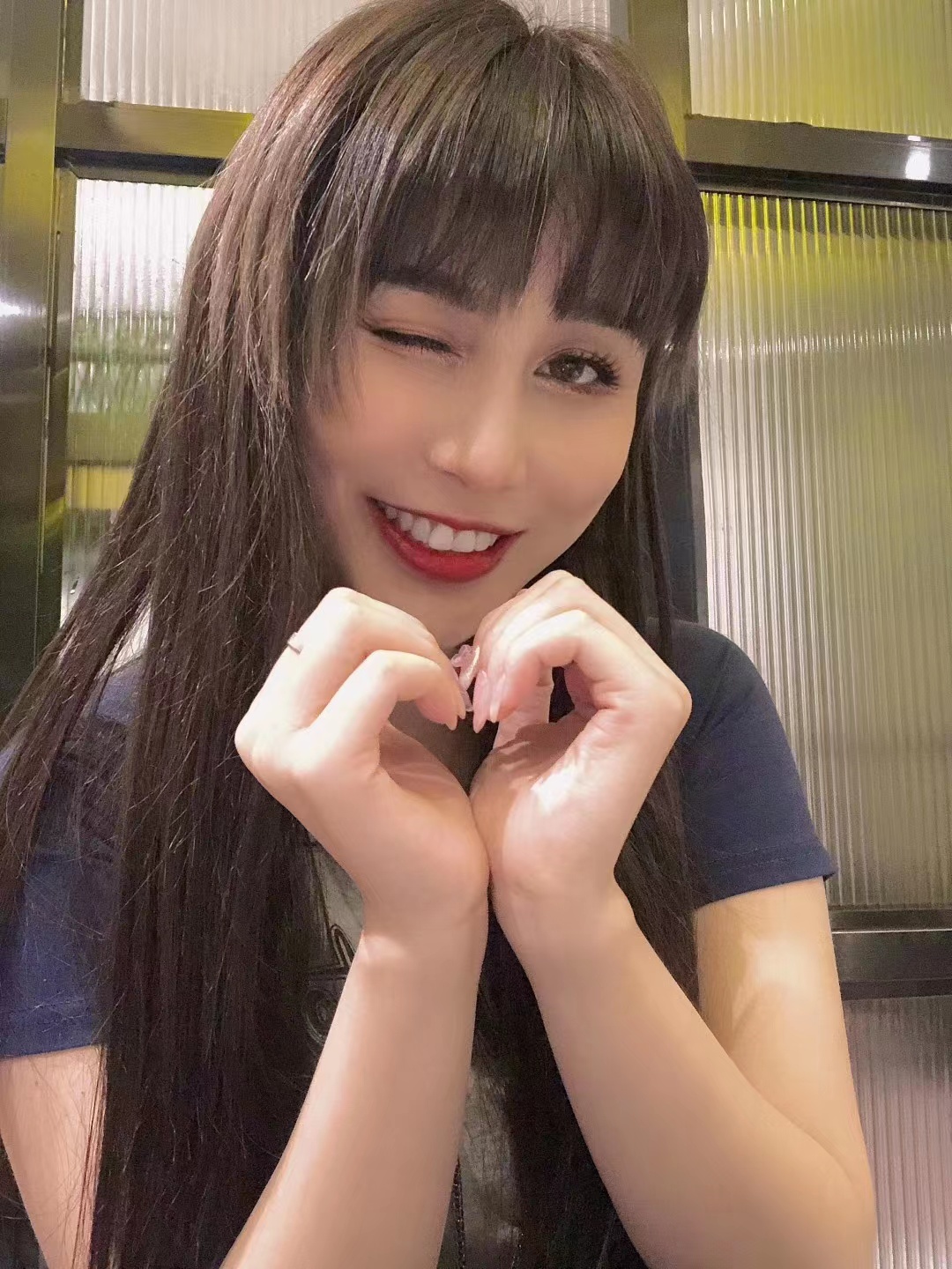 霍思燕 诗踏绮祛斑:经常熬夜的你,应该这样护肤